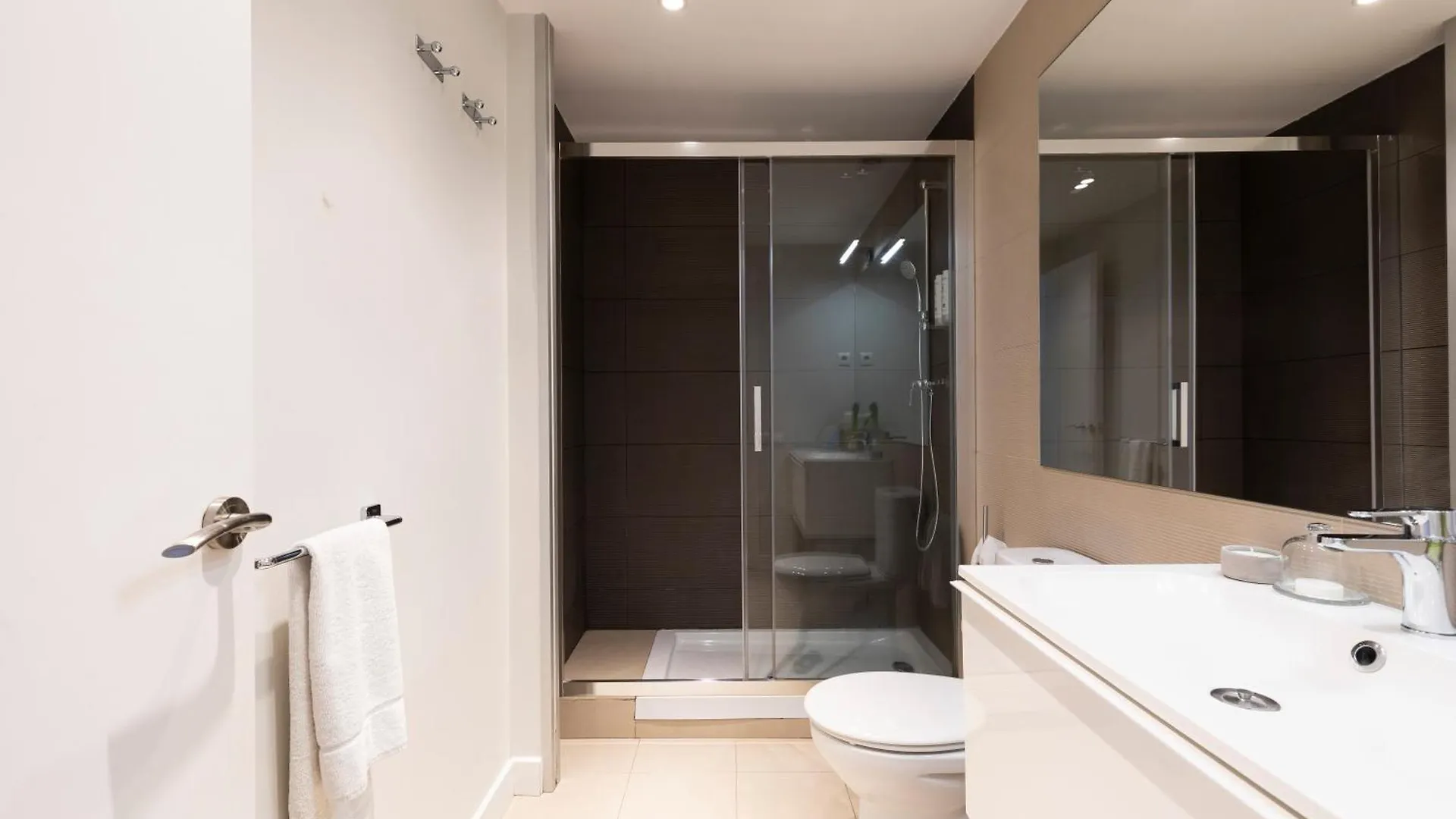 Aspasios Urquinaona Apartments Barcellona 0*,  Spagna