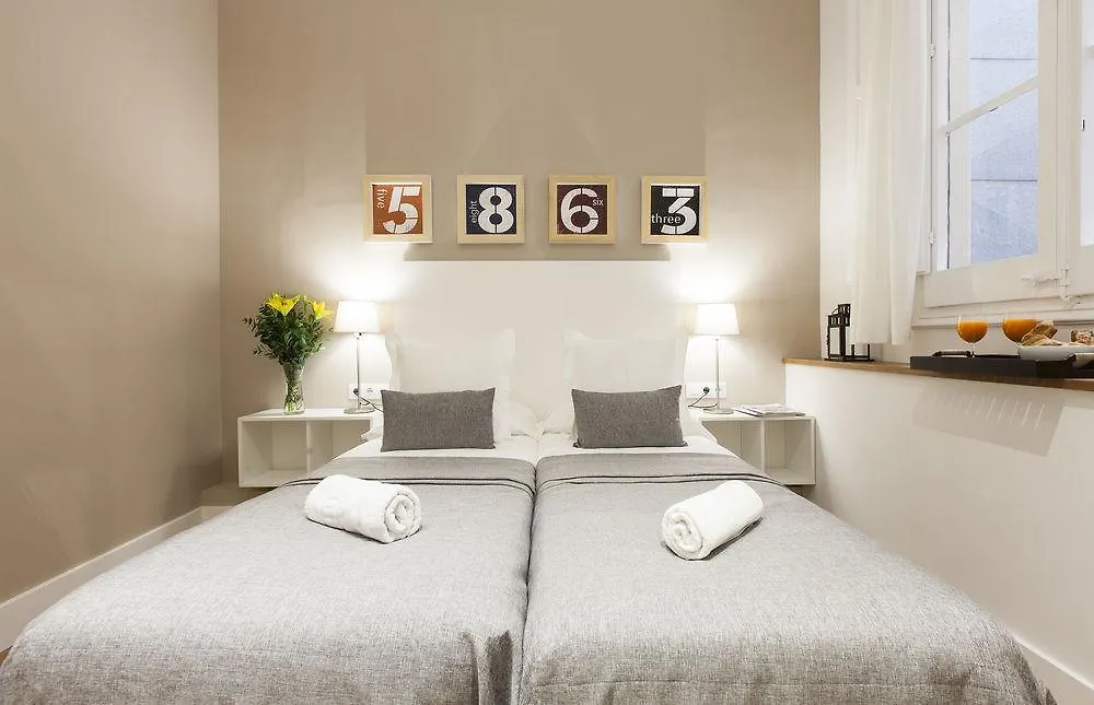 Aspasios Urquinaona Apartments Barcellona 0*,  Spagna